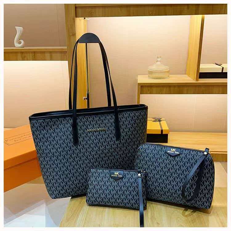 Women'S Tote Bags Michael Kors - Michael Kors Jet Set Seyahat Baskılı