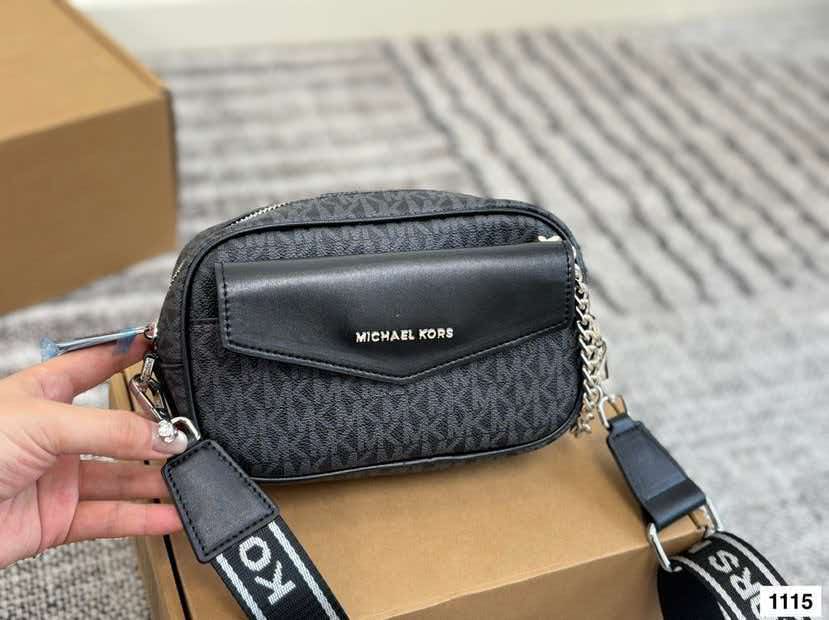 Michael Kors Jet Set 2026 Yeni - Women'S Bags Of Michael Kors incelemesi ve fiyatı