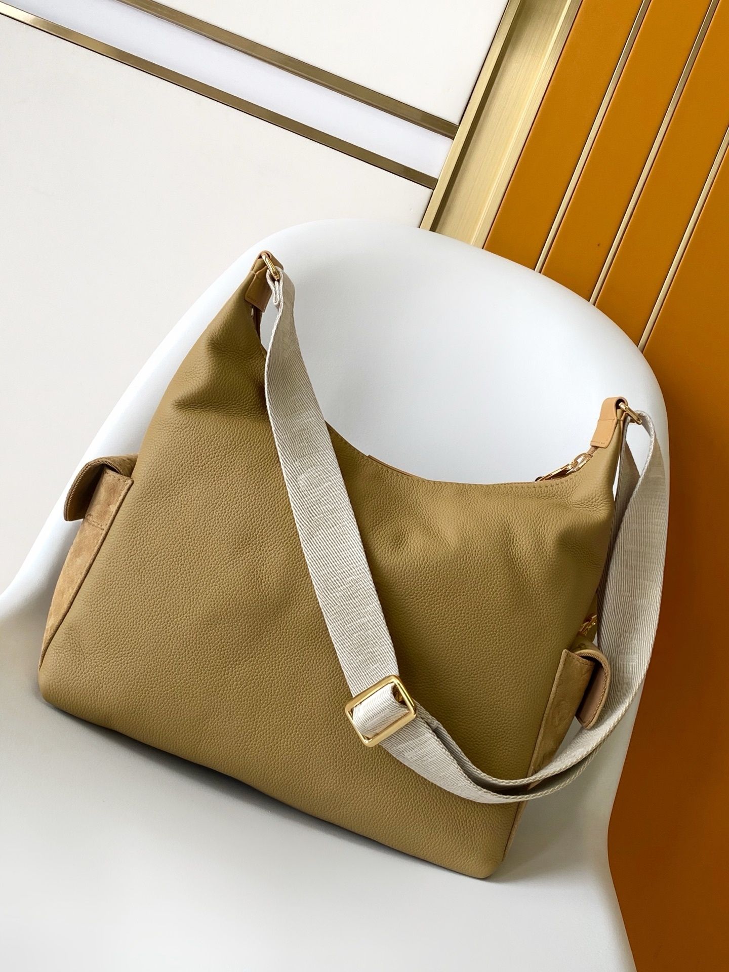 Narin Moda Çok Yönlü Sert Çerç - Top Handle Structured incelemesi ve fiyatı